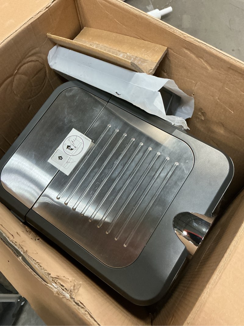 Condition photo showing As Is for De’Longhi Classic Espresso Machine with Milk Frother, 15-Bar Pump & Temperature Control - Barista Coffee Maker Kit for Espresso, Latte, Cappuccino & Iced