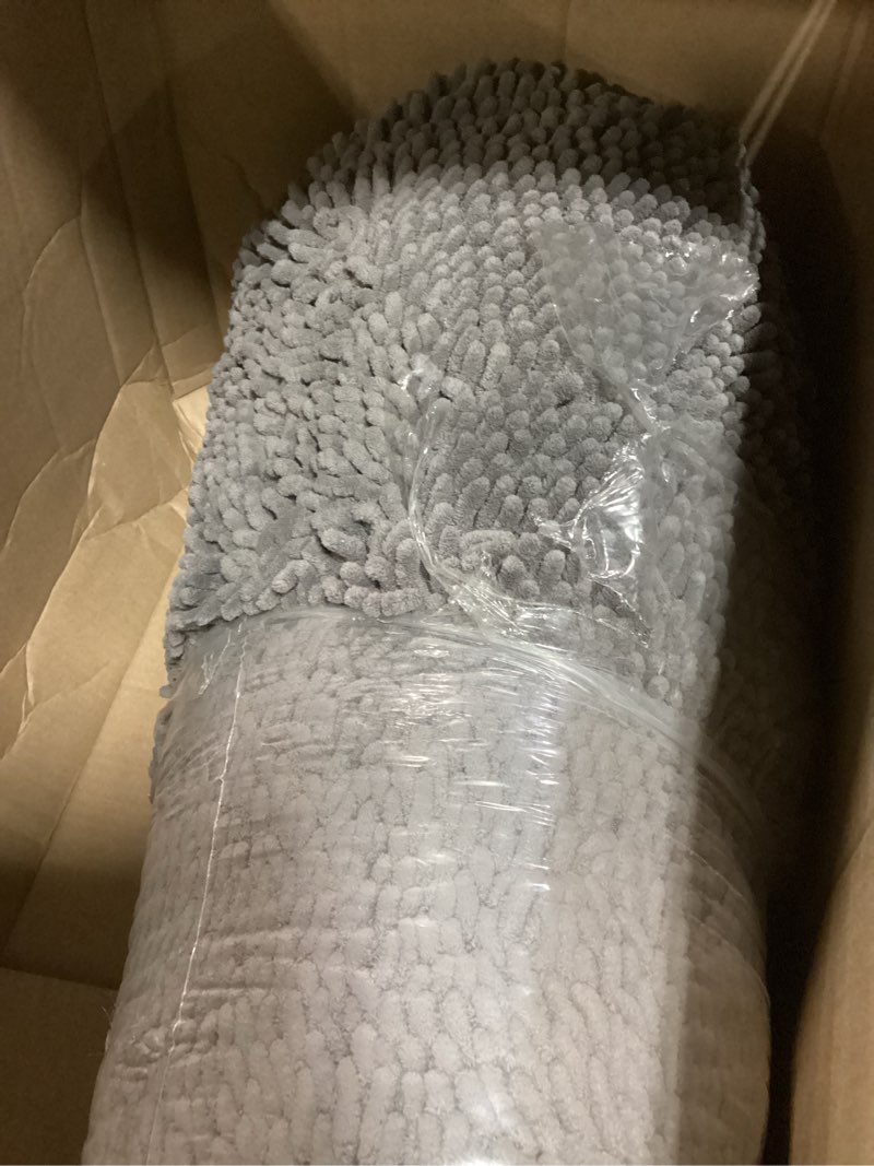 Condition photo showing Good Condition for muddy mat® dog blanket - chenille water absorption blanket for bed & couch cover for dogs washable, anti-slip soft and durable furniture protector for dogs - grey 52"x72" grey 52" x 72"