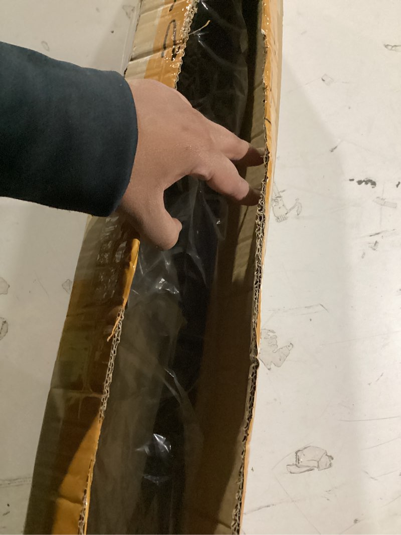 Condition photo showing Good Condition for newyall front upper bumper cover grille assembly for kia forte forte5 2022 2023