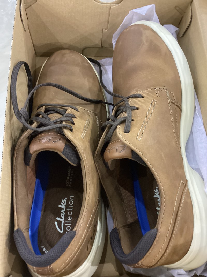 Clarks Collection Men's Bradley Plain Oxford, Light Brown Leather, 8.5 Medium US