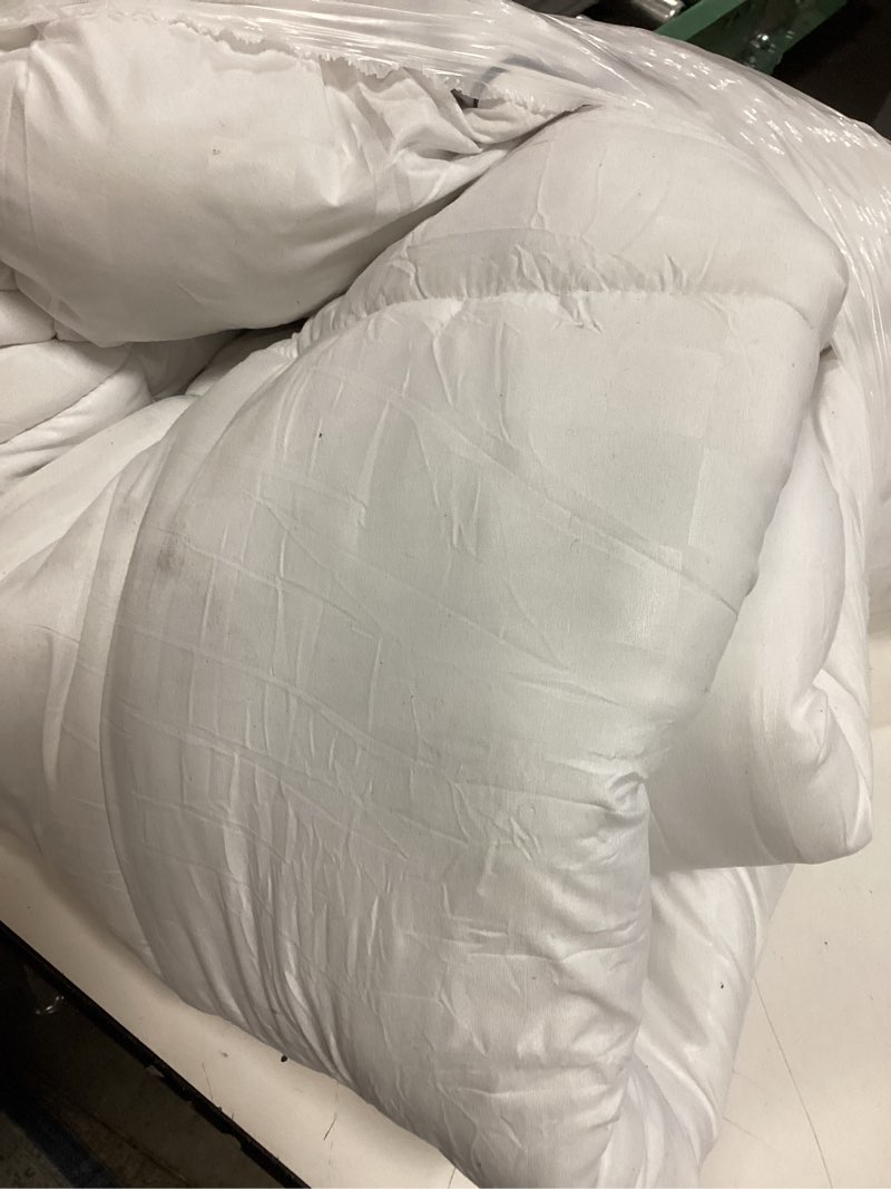 Condition photo showing As Is for Mattress Topper Queen,Extra Thick Mattress Pad Cover for Back Pain,Cooling Mattress Protector with 8-21 Inch Deep Pocket,Overfilled Down Alternative Filling White Queen