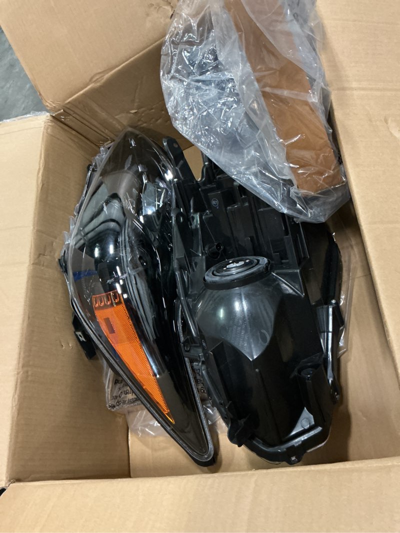Condition photo showing Good Condition for headlight assembly fit for 2010-2011 toyota prius replacement for 8117047211 8113047211, headlamp head lights lamp black housing clear lens -not fit for prius c&v black 2010-2011
