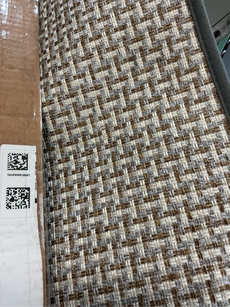 https://lotting-media.assets.bidfta.com/lotting_db51259a-e062-4cf1-9fd1-0c28dd923722