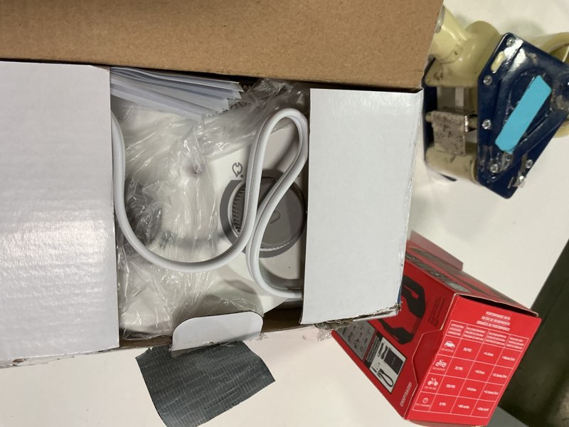 Condition photo showing Good Condition for 100+ bought last week Utilitech 1500 -Watt Fan Compact personal Indoor Electric Space Heater with Thermostat