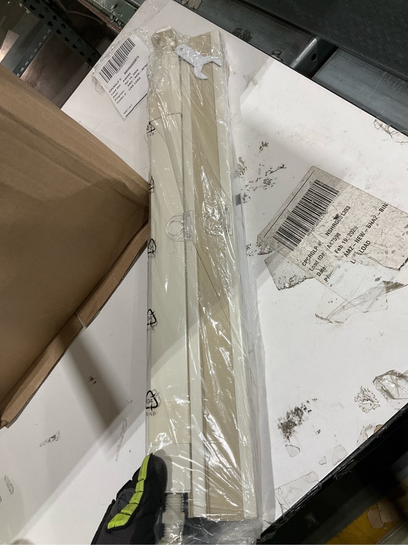 Condition photo showing Good Condition for  blind