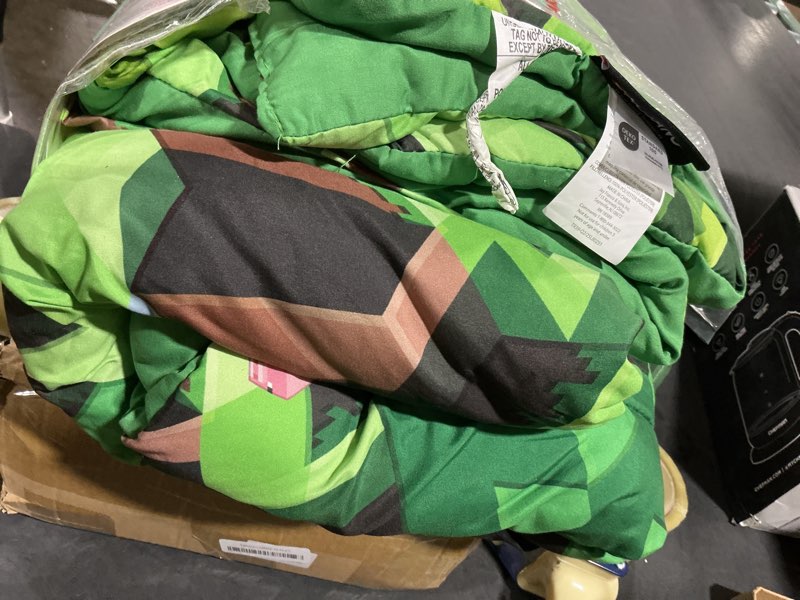 Condition photo showing As Is for Jay Franco Minecraft Daytime 7 Piece Full Bed Set - Includes Comforter & Sheet Set - Bedding Features Alex and Steve - Super Soft Fade Resistant Microfiber - (Official Minecraft Product) 7 Piece Full Green - Minecraft