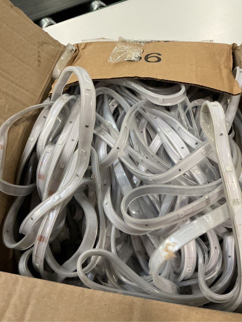 https://lotting-media.assets.bidfta.com/lotting_db5b981a-df41-4c5c-8f2d-e23d4ec355e0