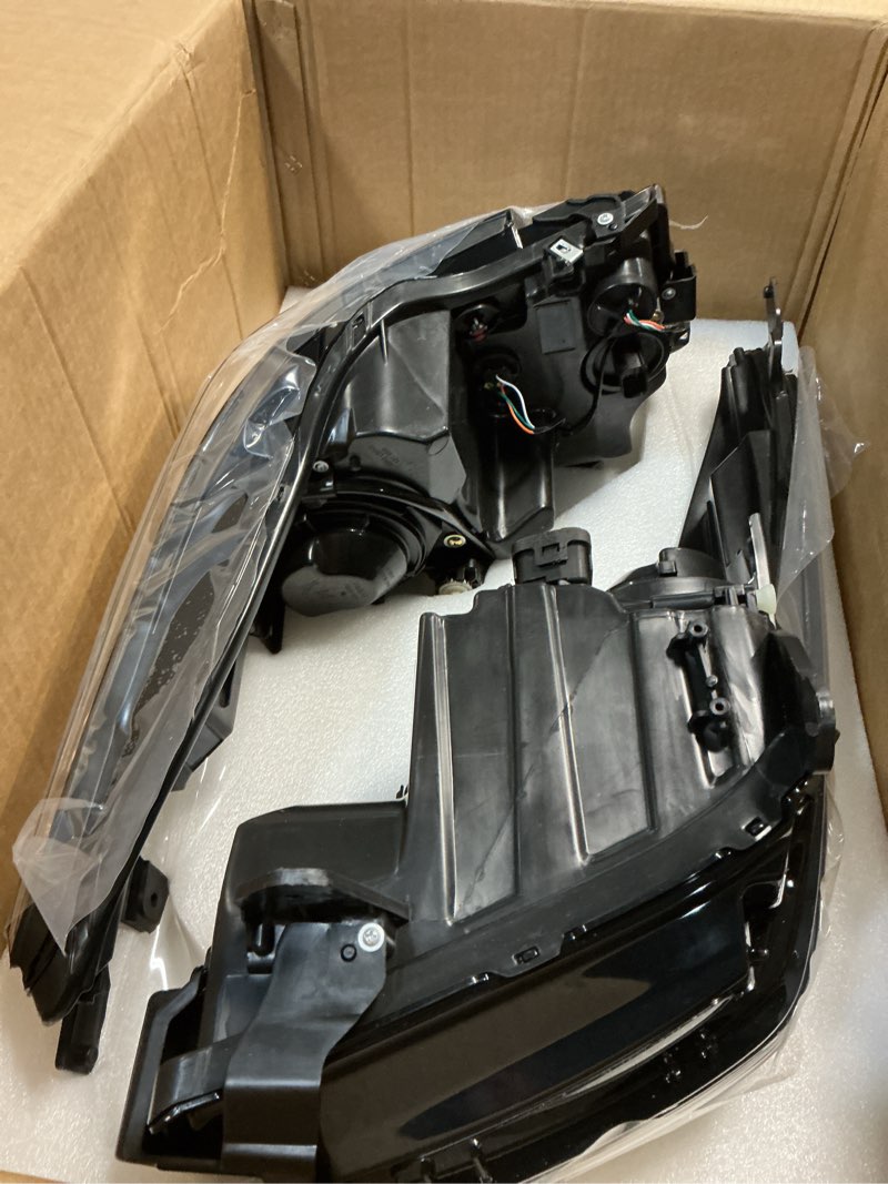 Condition photo showing New/Like New for labwork headlights assembly replacement for ats 2013-2018 driver and passenger side halogen chrome left and right headlamps left & right side
