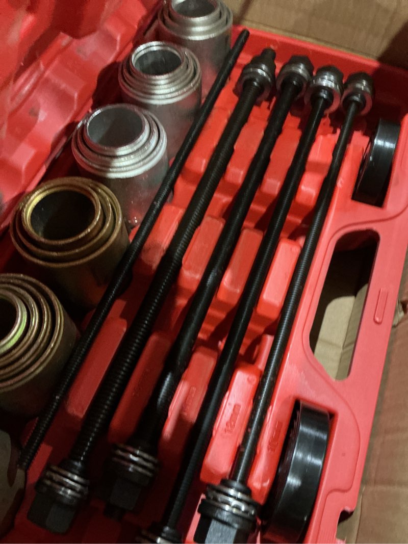 Condition photo showing Good Condition for dayuan yt-1097 universal press and pull sleeve remove install bushes bearings garage tool kit,black