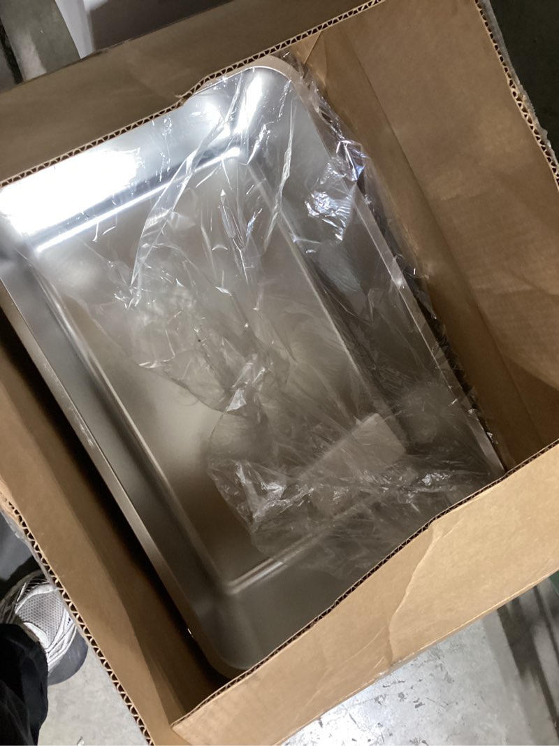 Condition photo showing Good Condition for Stainless Steel Litter Box, XXL Extra Large Cat Litter Box,High-Sided Metal Litterbox for Big Cat,Multiple Cats,Easy to Clean,Non Stick and No Smell,23.6x15.7x8inch XL:23.6x15.7x8inch