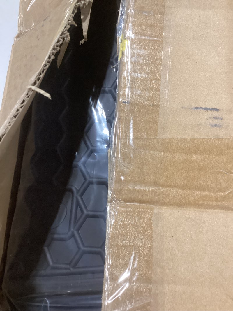 Condition photo showing Good Condition for Car Floor Mats for Honda Accord 10th Generation 2018 2019 2020 2021 2022 Custom Fit Full Black Rubber Auto Liner Mats All Weather Protection Heavy Duty Odorless 2018-2022 Version Full Black