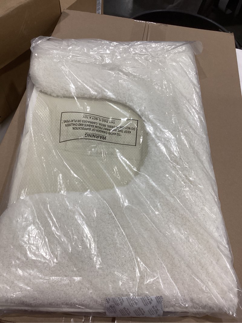 Condition photo showing New/Like New for Madison Park Non Slip, Luxrurious Plush Mat, Absorbent, Quick Dry, Spa Design Bath Room Décor Marshmallow Bathroom Rug, 20x24, Cream 1'8" x 2' (Contour) Cream