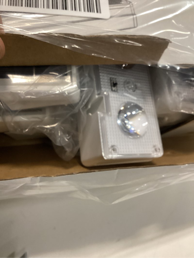 Condition photo showing Good Condition for JOFIOS Solar Fence Lights Outdoor Waterproof Led, 1300mAh,16pack,6 inch Solar Lights for Fence with 