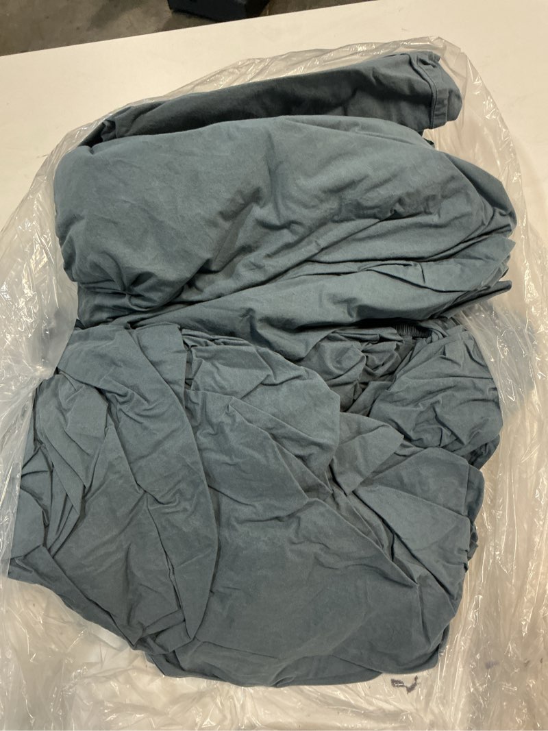 Condition photo showing As Is for quince classic organic percale sheet set, queen, nightfall
