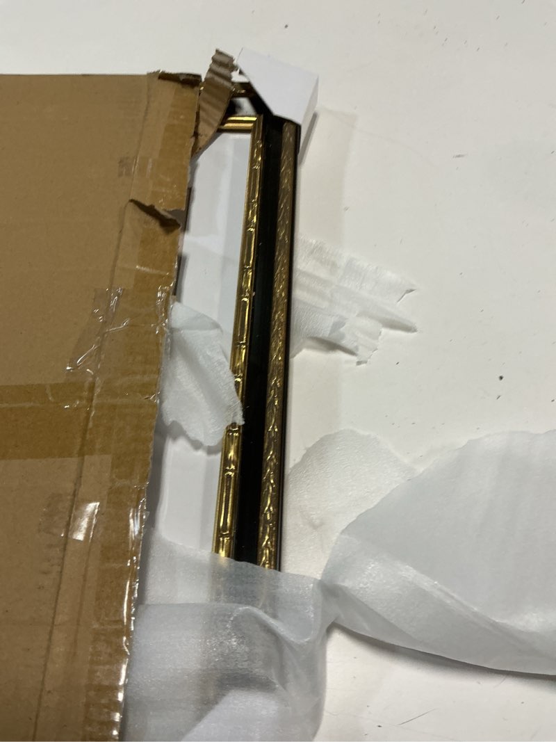 Condition photo showing Good Condition for Vintage 12x16 Picture Frame, Ornate Antique Gold 12x16 Frame with Tempered Real Glass, Display 9x12 with Mat or 12 x 16 without Mat for Retro Wall Decor (Black/Gold, Single) 12x16,1PK Black/Gold