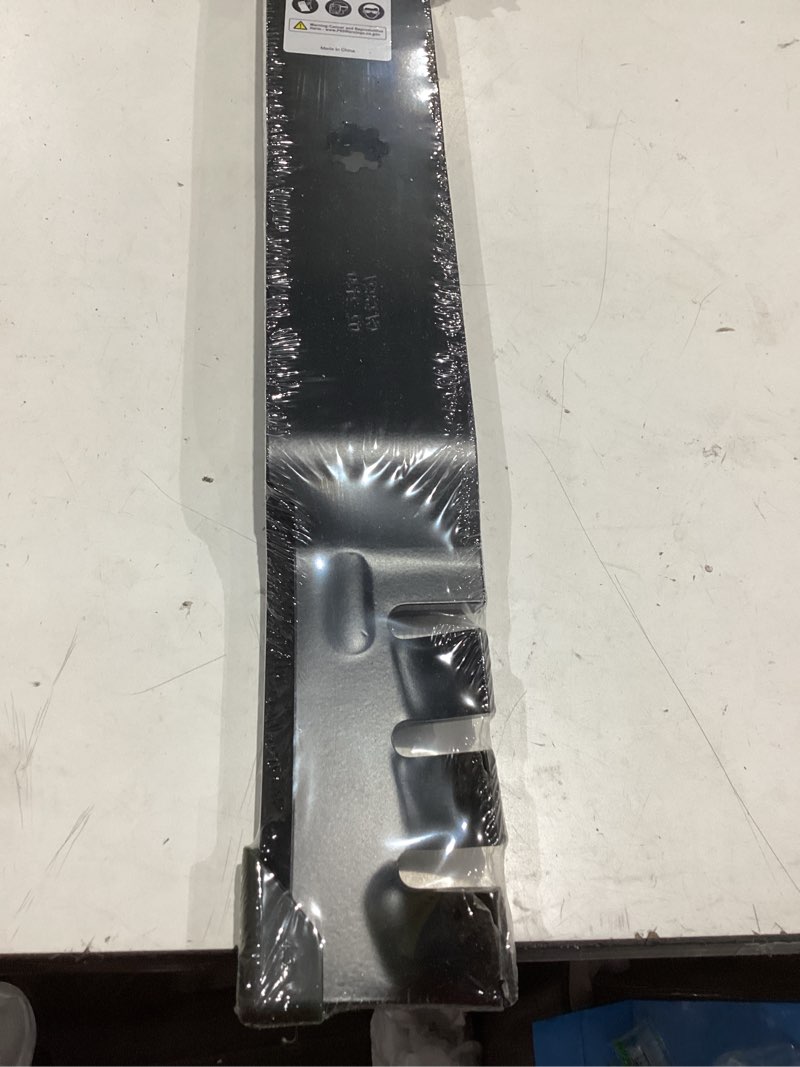 Condition photo showing Good Condition for grasscool s100 42 inch mower mulching blades replace john d-eere gy20850 for d130 d105 d110 d100 d125 e100 la125 la115 la105 42'' deck lawn tractor riding gx22151