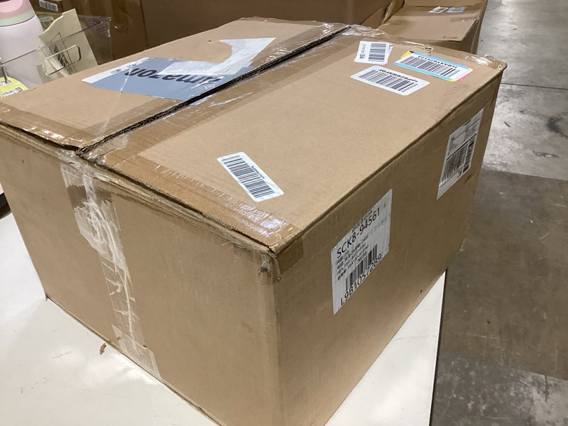 Condition photo showing Good Condition for 3 scone light fixture