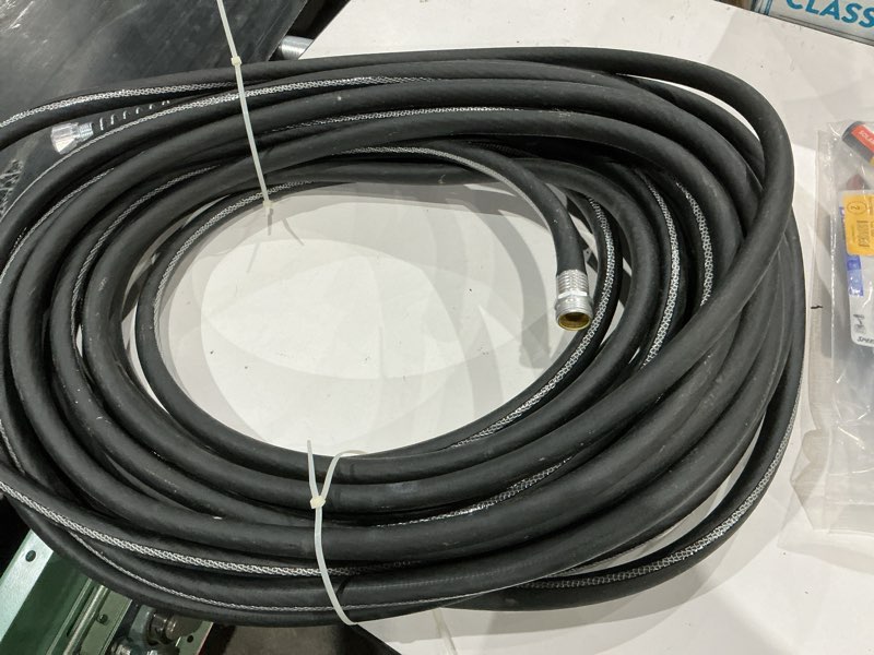 neverkink max teknor apex 5/8-in x 100-ft contractor -duty kink free vinyl black coiled hose
