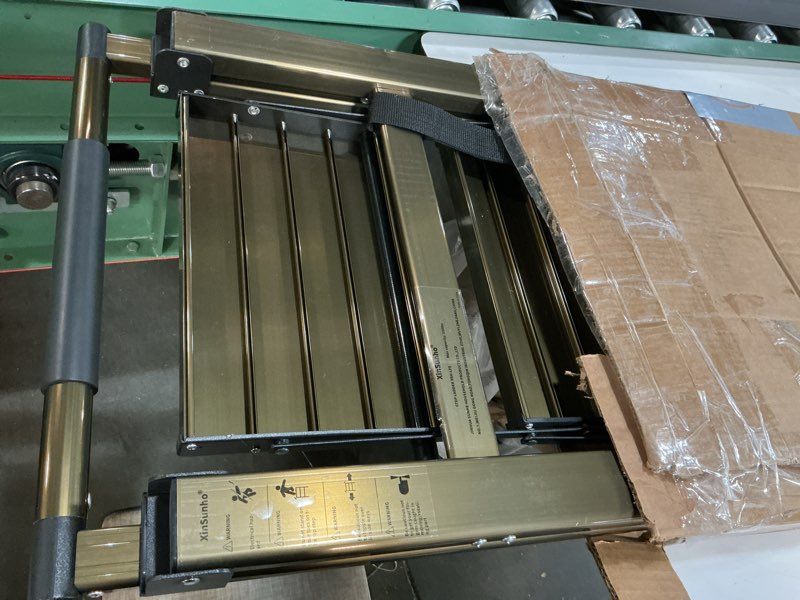 Condition photo showing Good Condition for (Similar)XinSunho 5 Step Ladder, Aluminum 5 Step Stool with Retractable Handrail and Anti-Slip Wide Pedal, Folding Stool Ladders 3 Steps, 330lbs Safety Household Slim Ladder Brown Gold 5 step