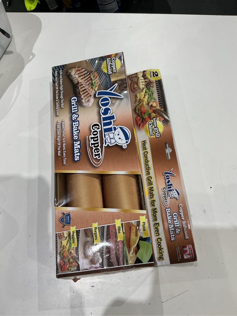 Condition photo showing As Is for yoshi as seen on tv brown polytetrafluoroethylene/copper grill/bake mat