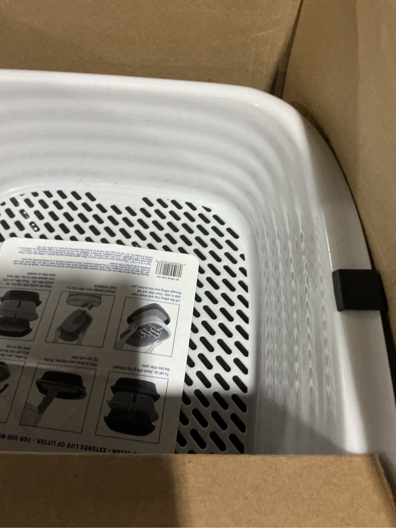 Condition photo showing Good Condition for arm & hammer large sifting litter box scoop free cat litter tray with microban, made in usa