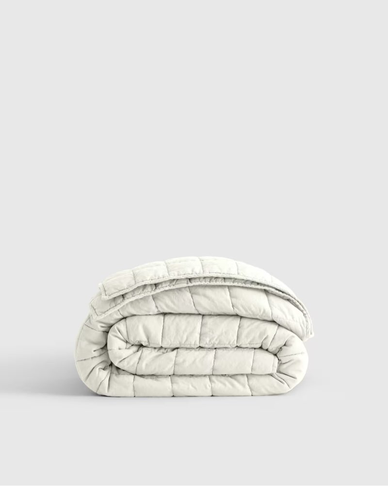quince european linen box quilt, color ivory, queen 
