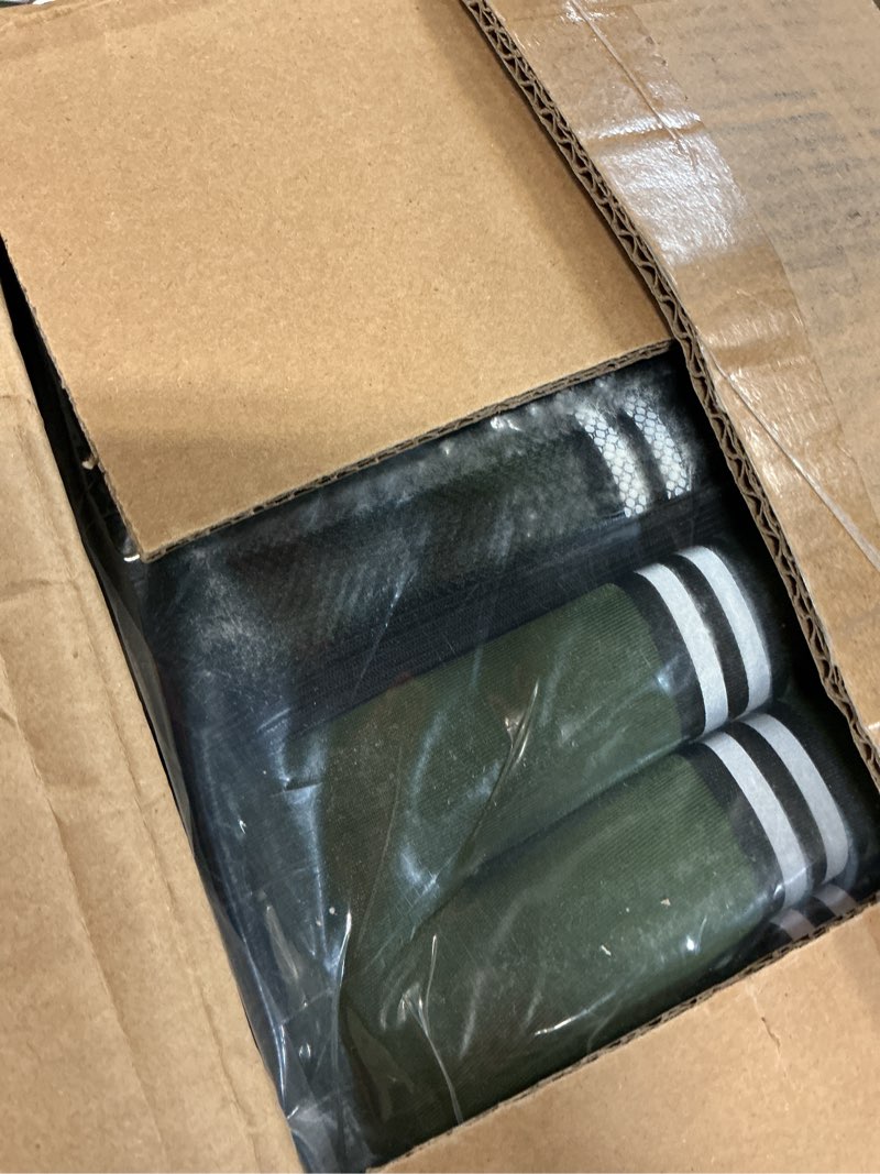 Condition photo showing New/Like New for zelus weighted vest, 6lb/8lb/12lb/16lb/20lb/25lb/30lb weight vest with reflective stripe for workout, strength training, running, fitness, muscle building, weight loss, weightlifting 20lb green