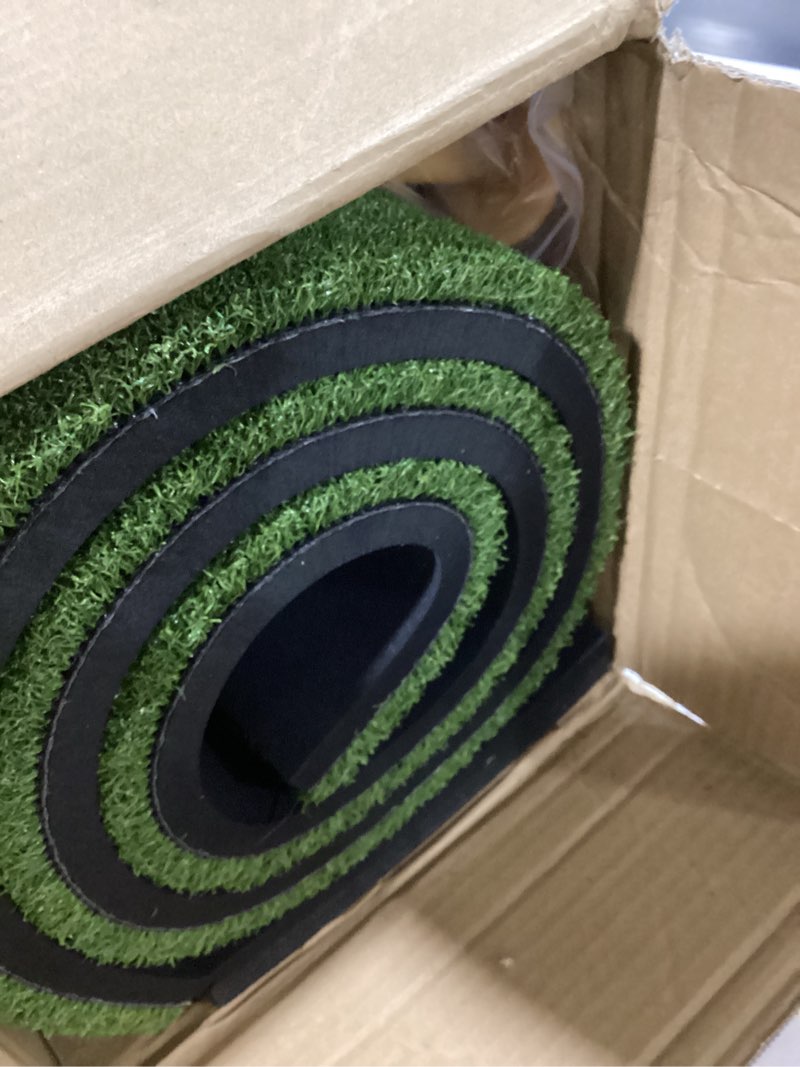 Condition photo showing Good Condition for Integrated 5x4ft 6x4ft & 6x5ft 26mm-31mm Golf Mat with Ball Tray, Thickening Golf Mats Practice Outdoor & Indoor Artificial Turf Matt with 3 Tees 5 x 4 ft, 1.02 in (Large)