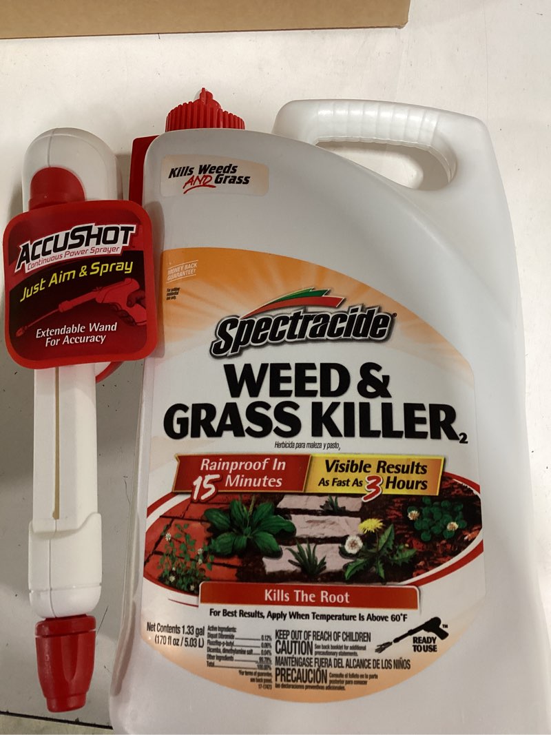 Condition photo showing Good Condition for spectracide accushot sprayer 1.3-gallon (s) ready to use weed and grass killer