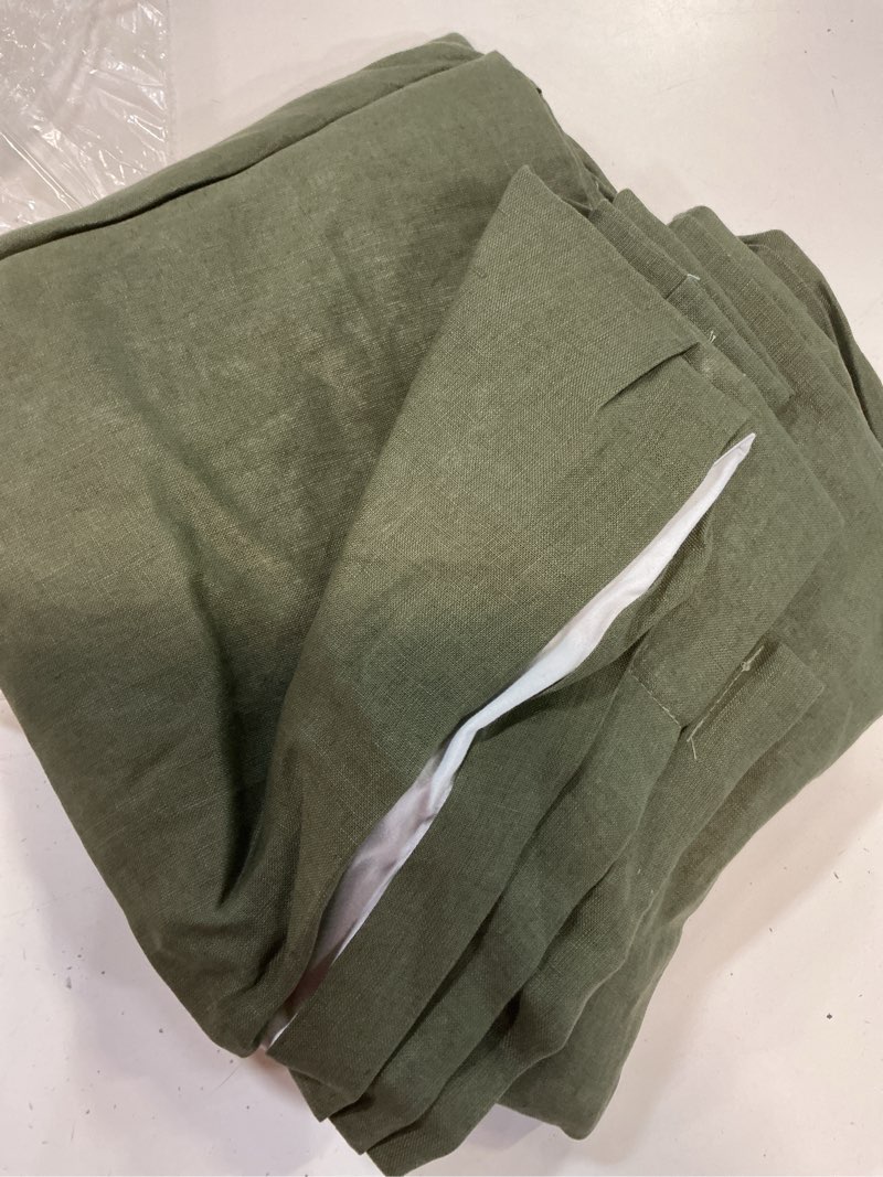 Condition photo showing Good Condition for european linen true blackout curtain, 48x84, hunter green