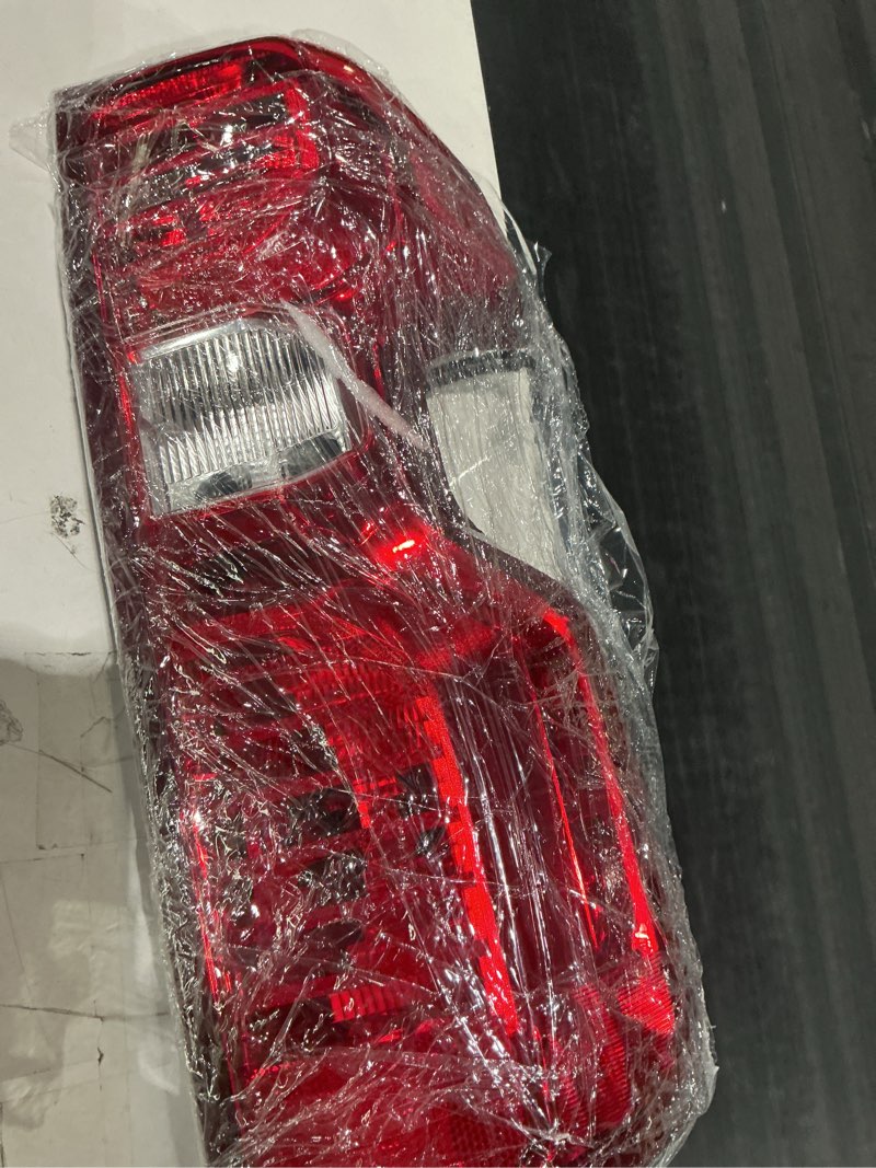 Condition photo showing Good Condition for halogen tail light compatible with 2019-2024 chevy silverado 1500 2500hd 3500hd right passenger side replace part number 84554657 (halogen type) halogen type right passenger side
