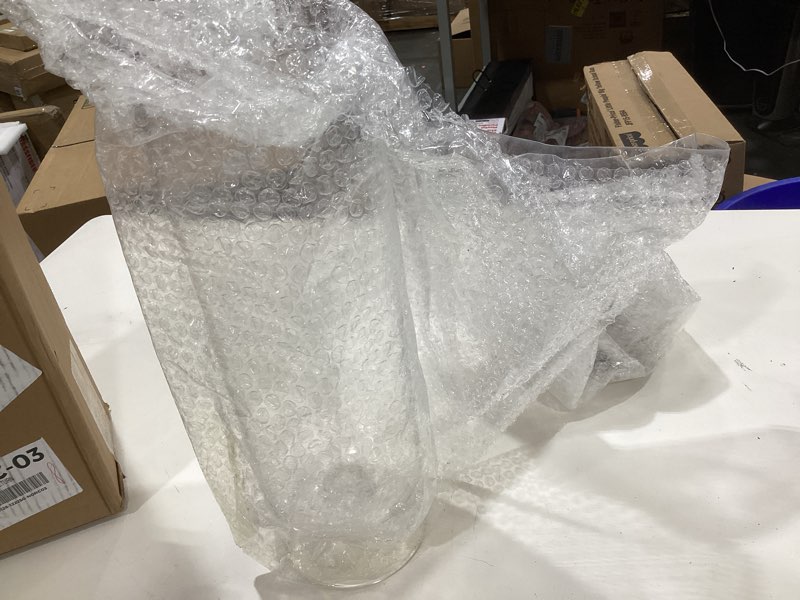 Condition photo showing Good Condition for large apothecary jars glass, clear glass candy jar wiht lids, elegant glass candy containers, decorative glass jars for wedding, display and party (height: 15", diameter: 6.7") 76 ounces style s