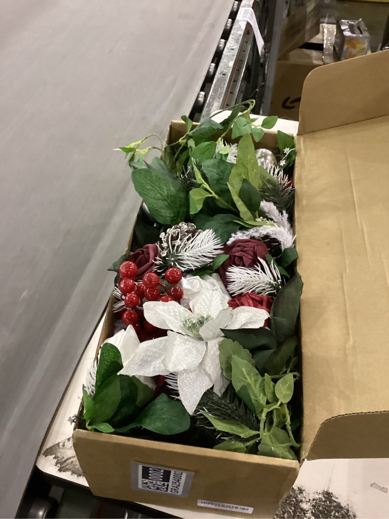 Condition photo showing As Is for Table decor