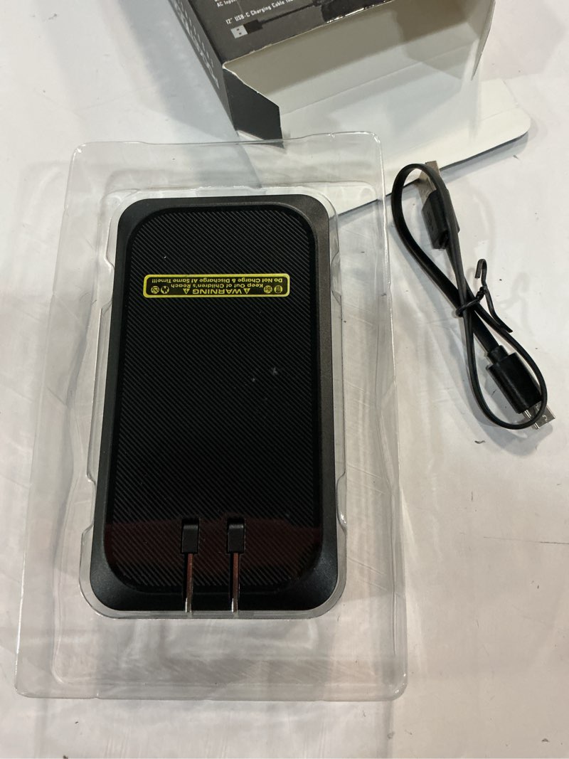 Condition photo showing Good Condition for 10,000 mah ac pocket juice