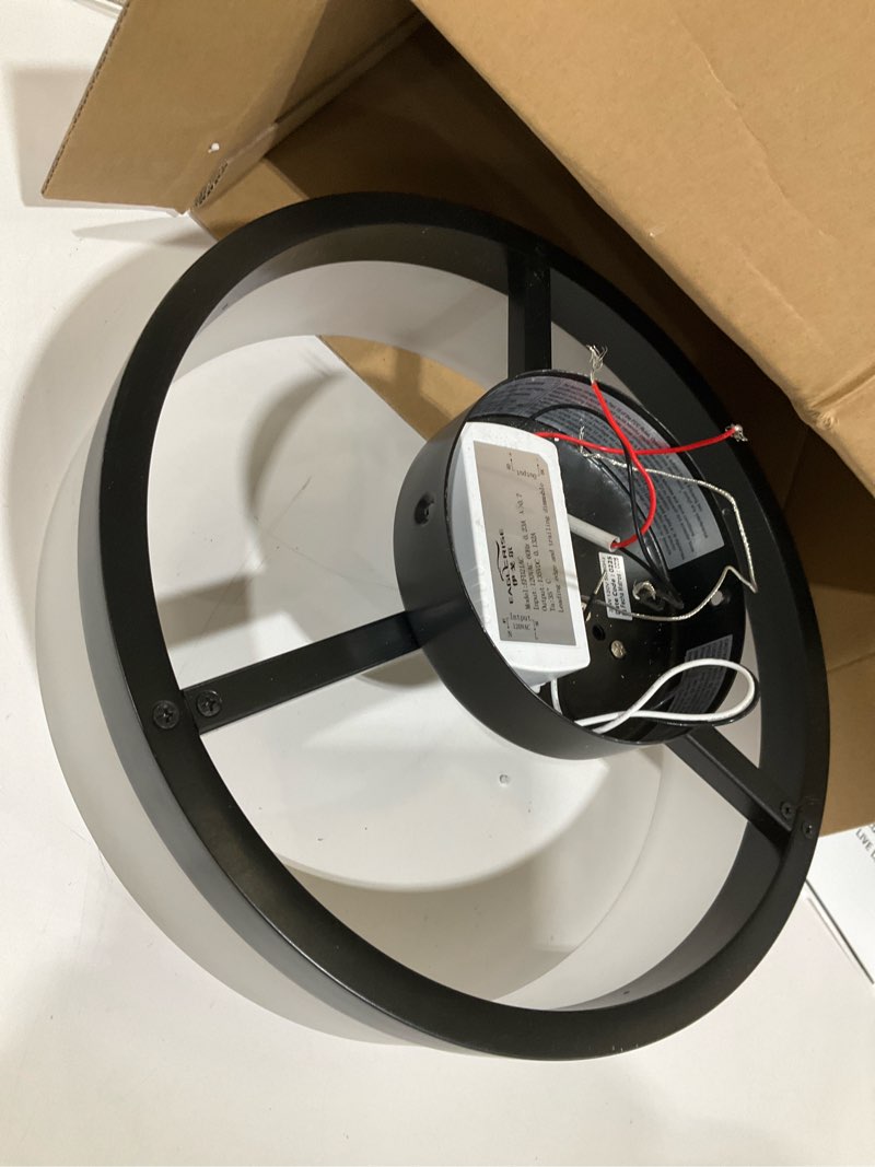 https://lotting-media.assets.bidfta.com/lotting_dbe85fb6-de20-4602-a02d-95448c9a33de