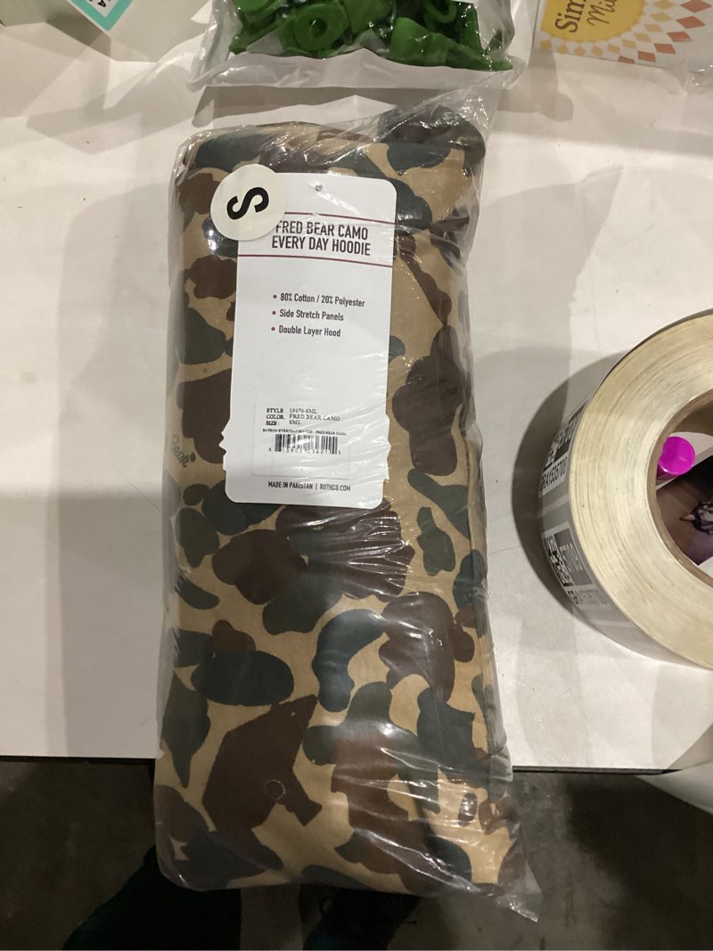 Condition photo showing New/Like New for Rothco X Bear Archery Fred Bear Camo Every Day Hoodie – Camouflage Pullover Hooded Sweatshirt Small