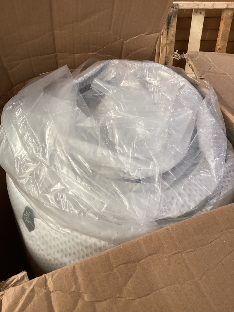 Condition photo showing New/Like New for ZINUS 12 Inch Green Tea Cooling Memory Foam Mattress [New Version], King, Fiberglass Free, Medium Firmness, Cooling Gel Foam, Certified Safe Foams & Fabric, Mattress in A Box King 12" Green Tea Cooling (Small Box)