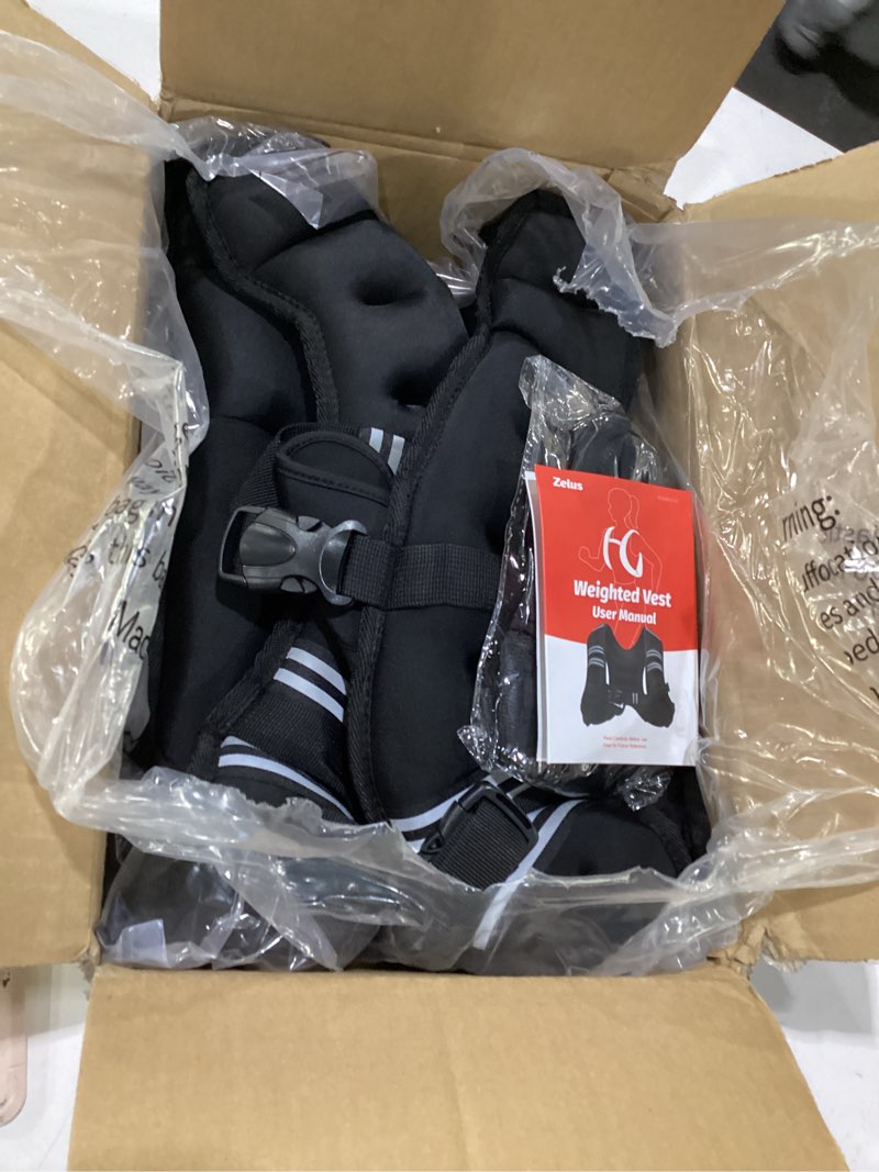 Condition photo showing Good Condition for zelus weighted vest, 6lb/8lb/12lb/16lb/20lb/25lb/30lb weight vest with reflective stripe for workout, strength training, running, fitness, muscle building, weight loss, weightlifting 25lb black