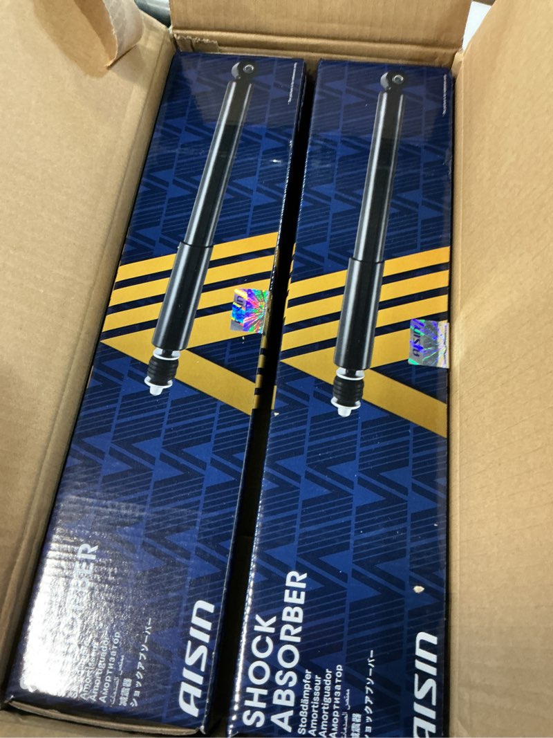 Condition photo showing New/Like New for aisin sabh-00936 rear struts shock absorbers - compatible with honda odyssey 2011-2017 - set of 2