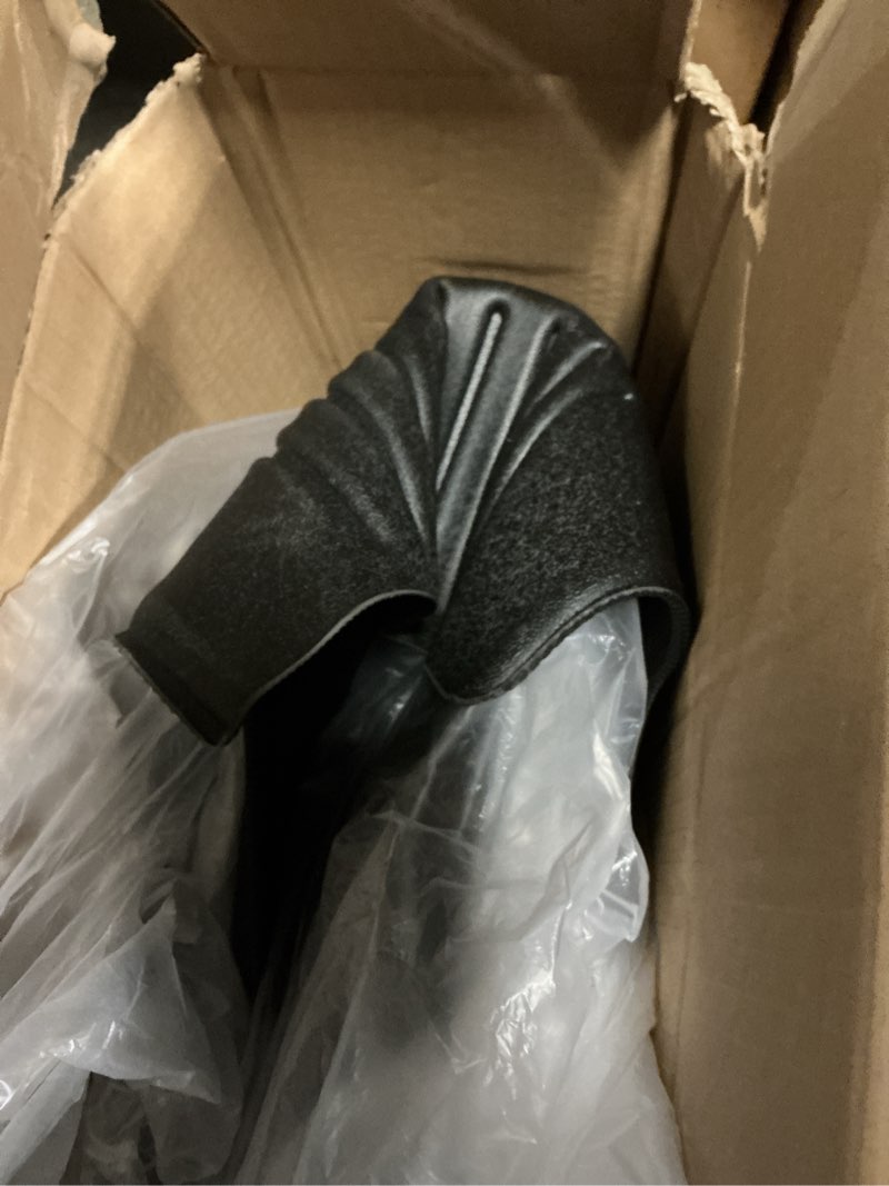 Condition photo showing As Is for floor mats fit for honda hr-v hrv 2016-2022 - front and rear row liner automotive floor mats - all-weather protection tpe car floor liners hrv accessories black floor mats 2016-2022 hrv