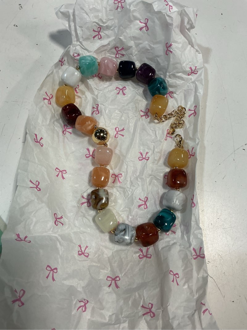 Condition photo showing Good Condition for colorful statement gemstone necklace chunky layered beaded choker for women