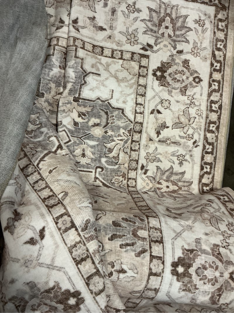 Condition photo showing Good Condition for (similar )  5'x7' machine washable abstract design area rug machine washable area rugs 5x7, non slip, stain resistant, home decor living room area rugs (beige cream 5x7