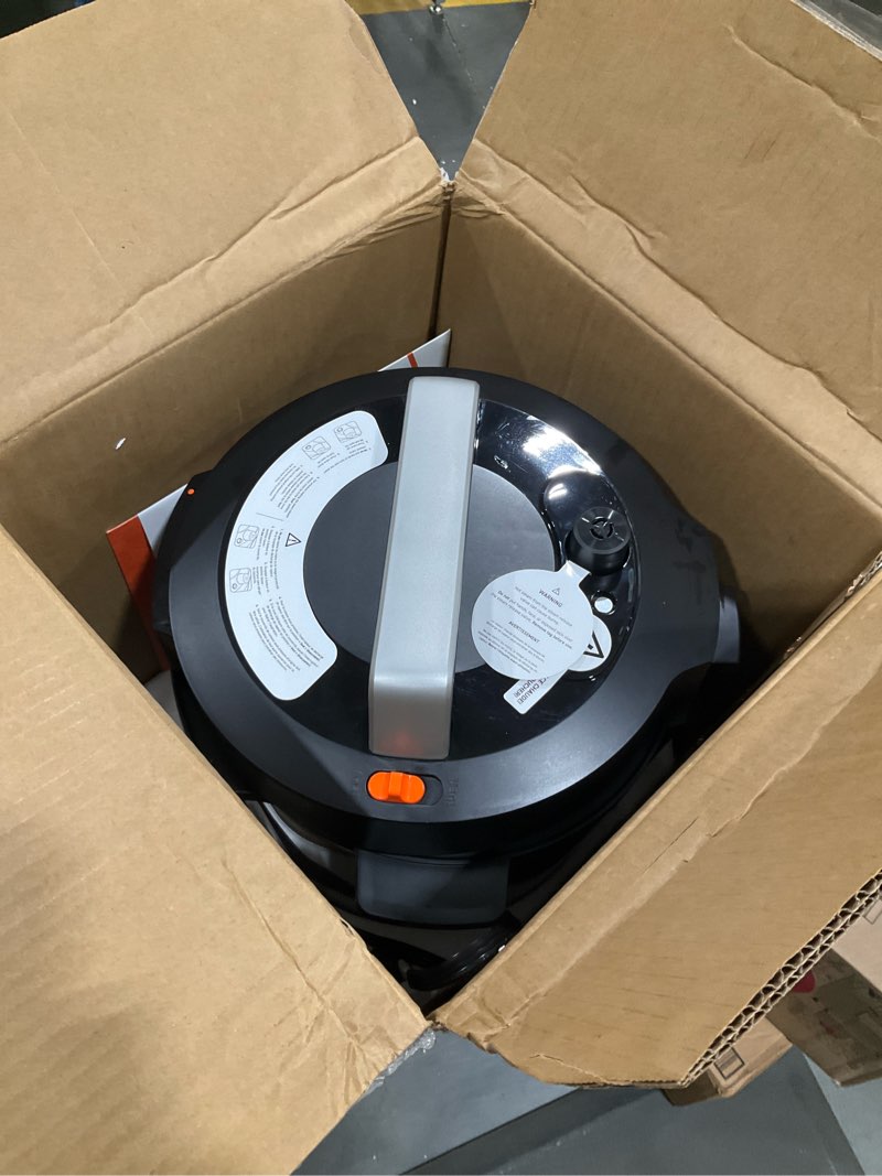 Condition photo showing Good Condition for cosori pressure cooker 6qt, stainless steel, 9-in-1 multi cooker, 12 safety features, ceramic inner pot, rice, slow cook, sous vide, saute, 1100w