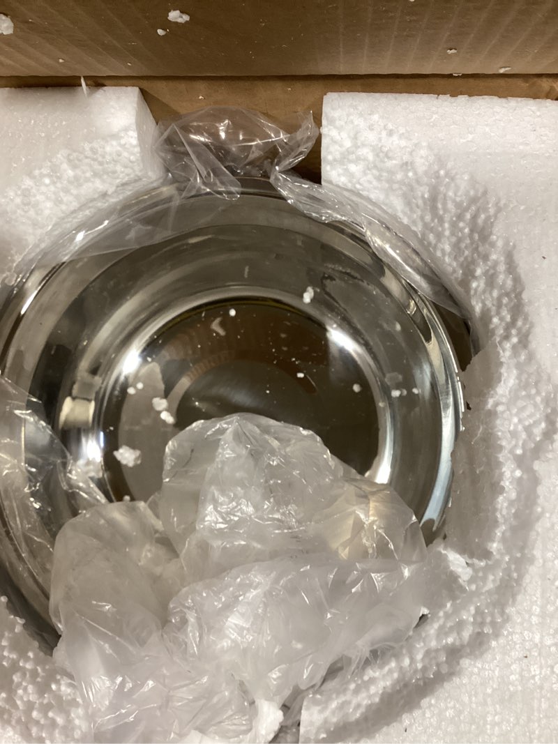 Condition photo showing Good Condition for Pet Junkie Santa Fe Single Elevated Dog Bowl Stand with Removable Stainless Steel 44oz Inner Bowl for Medium to Large Breed - Raised Dog Food or Water Station (Large, ICY Gray) Large Icy Gray