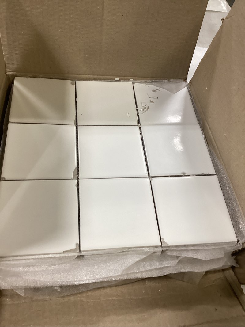 https://lotting-media.assets.bidfta.com/lotting_dc1b8896-2af8-4638-9080-65b4875f9347