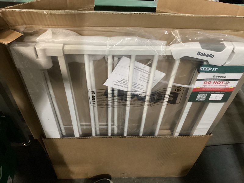 Condition photo showing Good Condition for BABELIO Safety Gate Door Fits for Stairs, Narrow and Wide Doorways with Auto Close, Easy Install, No Drilling, Pressure Mounted for Baby, Child, Pets, Dog/Puppy, 26''-40'', White White 30"Tall 26"-40" Wide