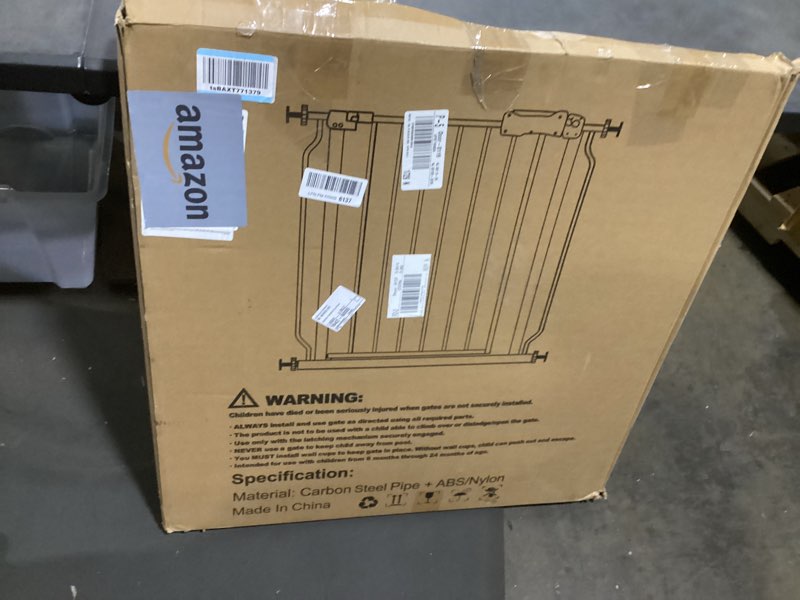 Condition photo showing Good Condition for auto close baby & dog gate 34-38.5 inch, tension safety gate indoor, white metal, walk-through child