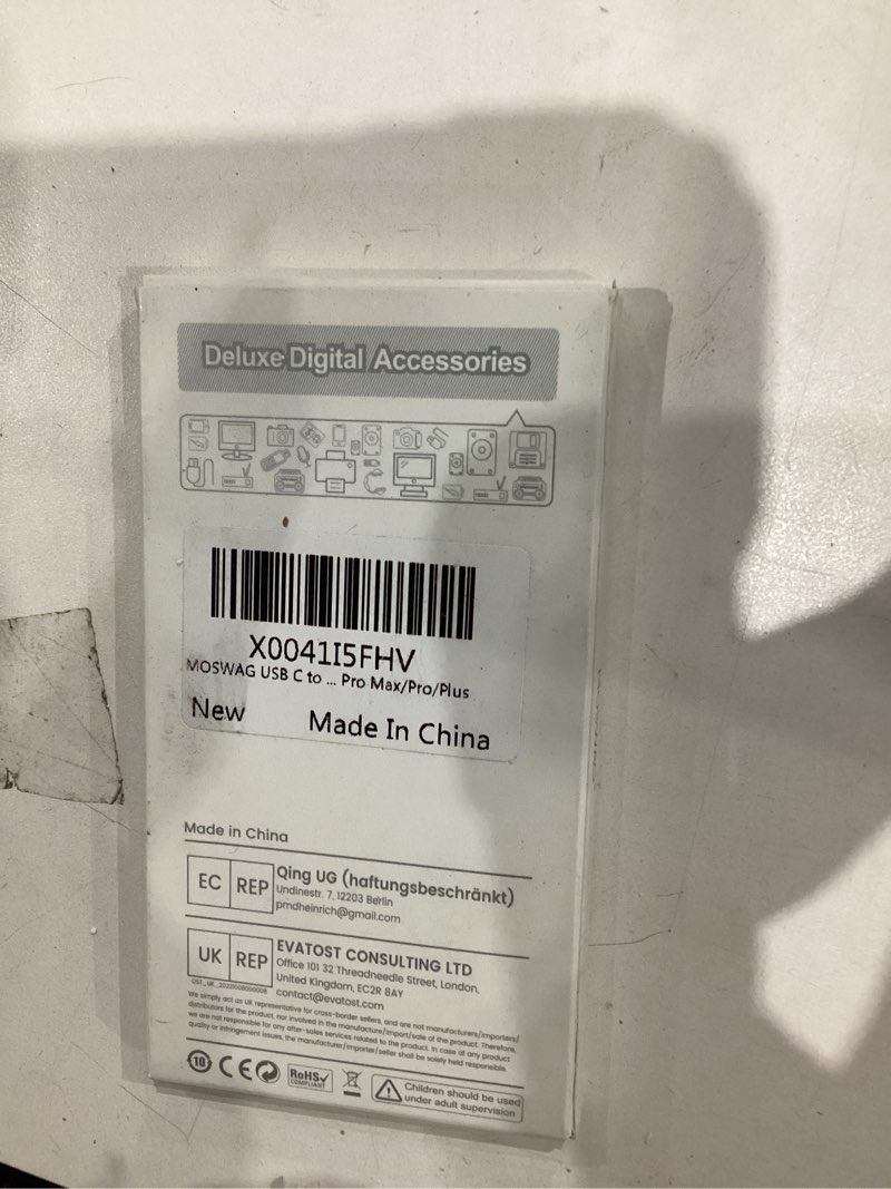 Condition photo showing New/Like New for MOSWAG USB C to Dual 3.5mm Female Headphone Splitter,Type C to Dual 3.5mm Female Headphone Adapter Compatible with Pixel 7 6, Galaxy S23 iPhone 15 Pro Max/Pro/Plus 10 Inch/25 cm Black