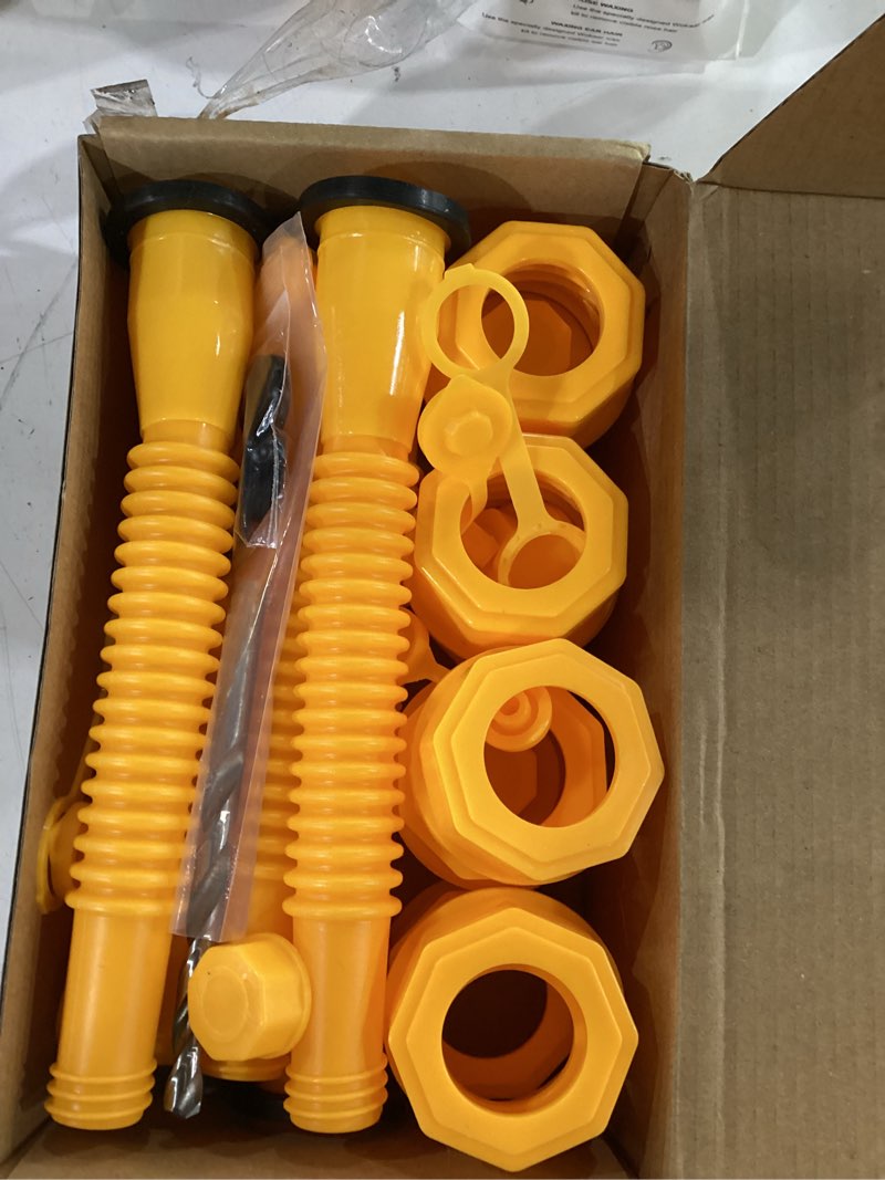 Condition photo showing Good Condition for gas can spout replacement, 5-kit gas can nozzles old style easy to install, no-spill nozzle replacement, upgraded spouts with vent cap, fit for most 1/2/5/10 gallon cans 5kit