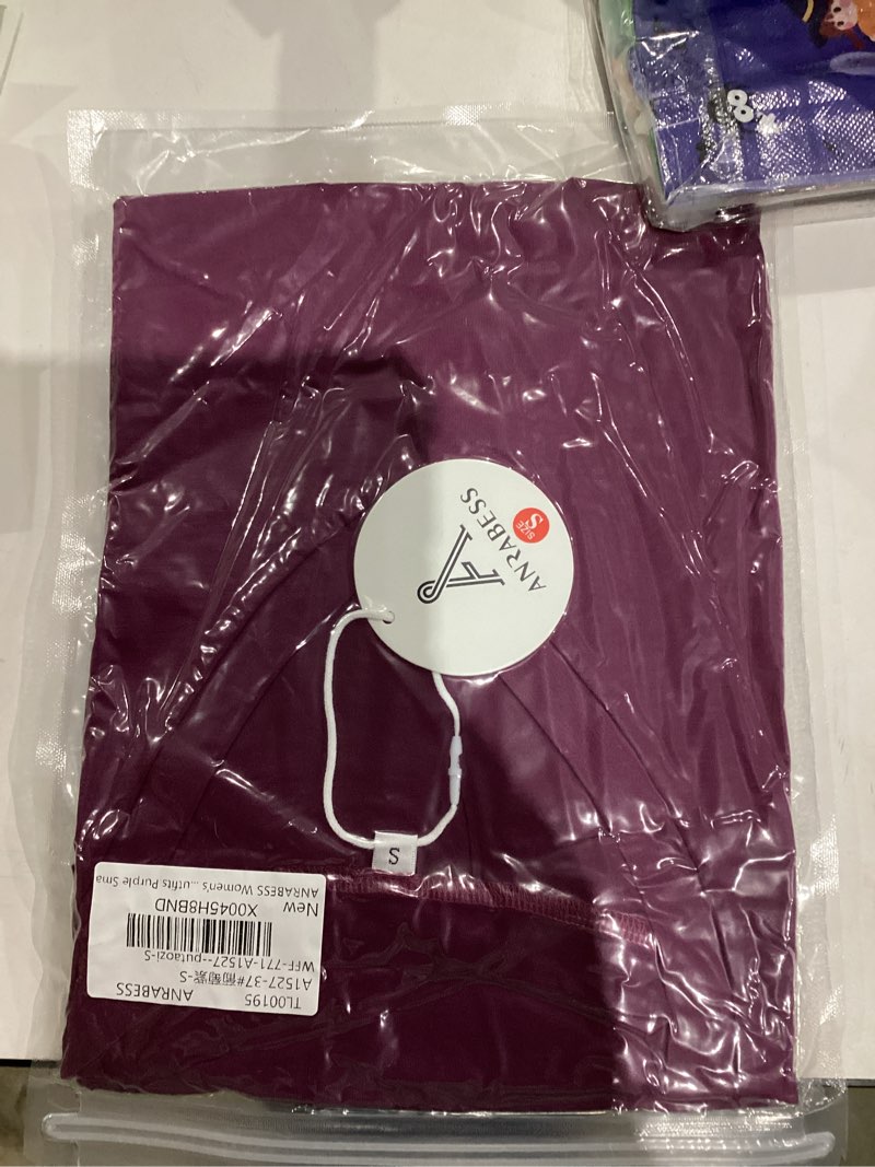 Condition photo showing New/Like New for ANRABESS Women's Oversized T Shirts Short Sleeve V Neck Tee Shirt Casual Loose Fit Summer Tops Comfy Dressy Blouses Basic Baggy Shirts A1527putaozi-S Purple, Small